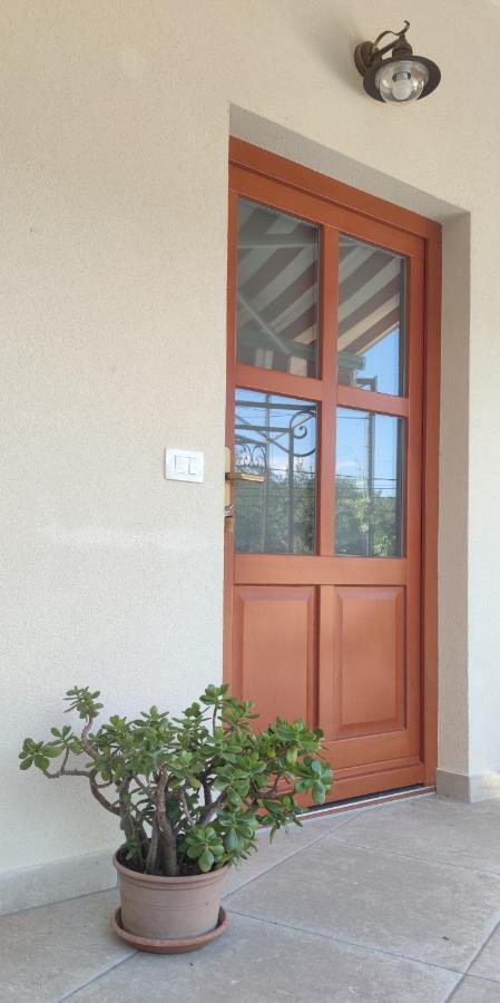 דקאני Bordon Wines, Estate With Accommodation מראה חיצוני תמונה