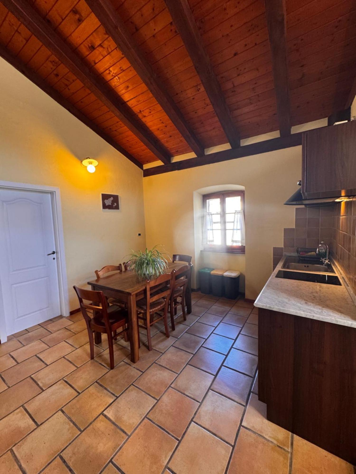 דקאני Bordon Wines, Estate With Accommodation מראה חיצוני תמונה