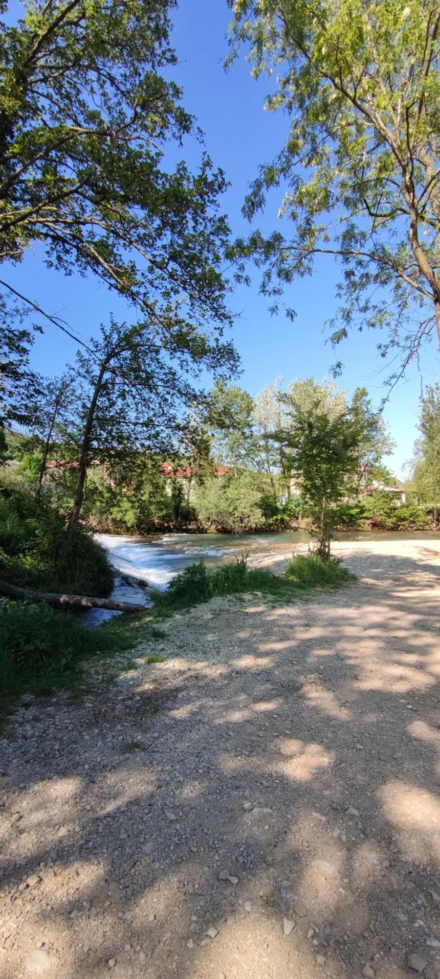 דקאני Bordon Wines, Estate With Accommodation מראה חיצוני תמונה